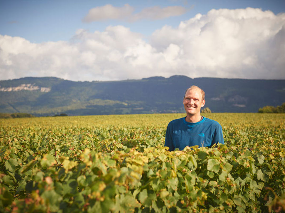 Samuel Battiez Samuel Battiez au milieu des vignes à Soral